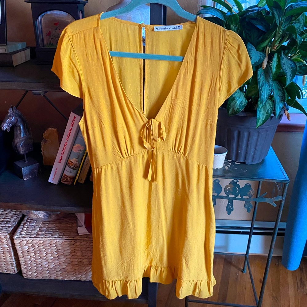 Abercrombie & Fitch Adorable Mustard/Gold Yellow Mini Dress - Sz M